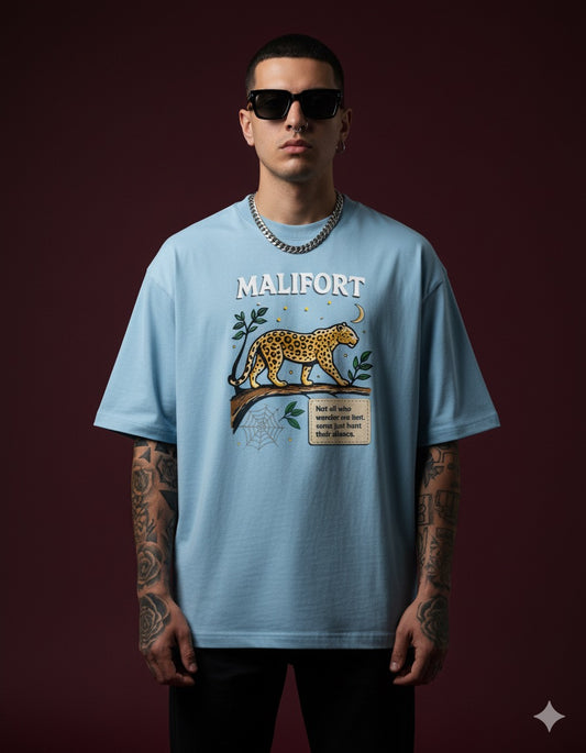 Tiger on Hunt Oversized Classic T-Shirt