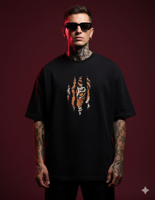 THE EYE OF TIGER Oversized TEE