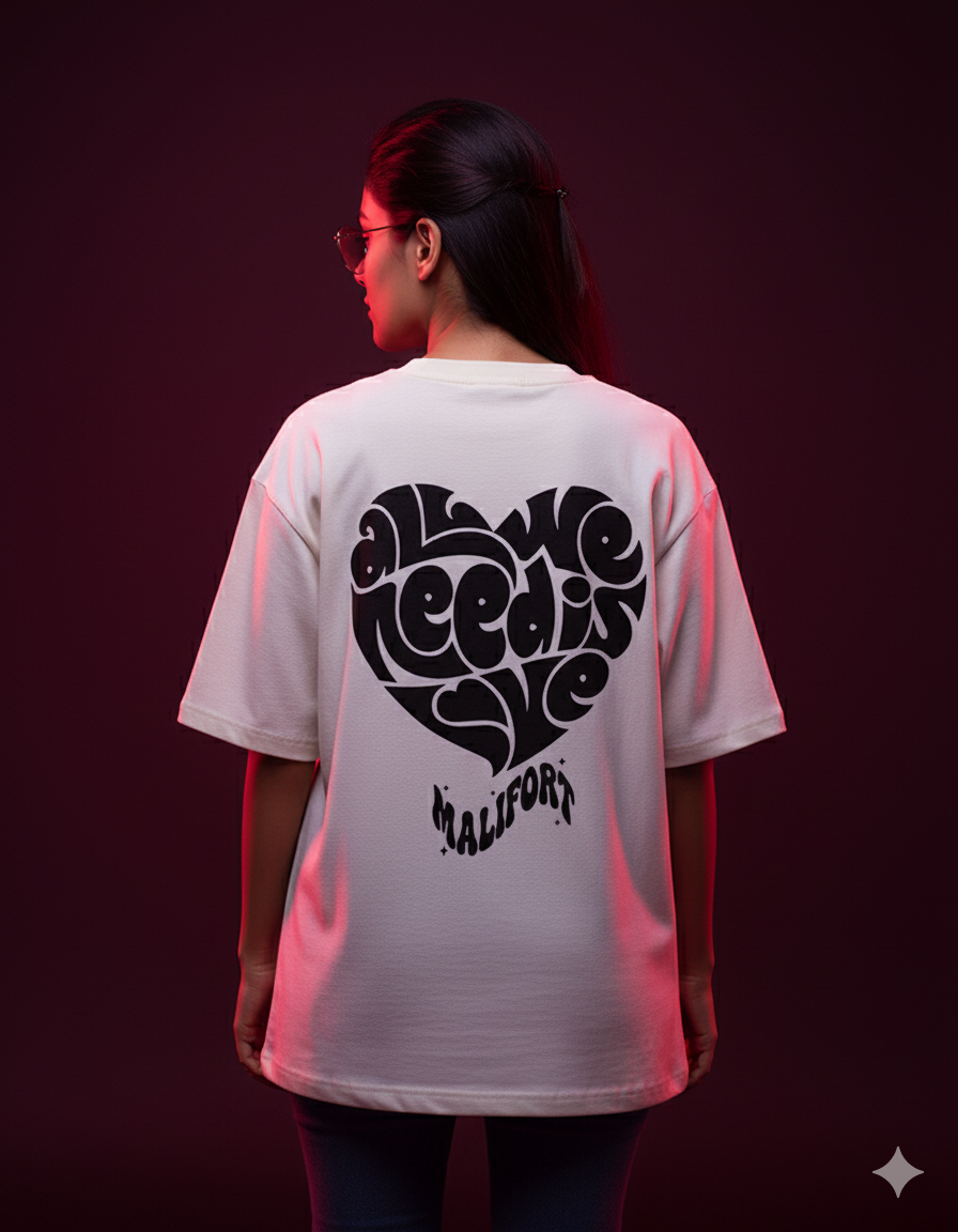 Love Oversized Classic T-Shirt puff Black